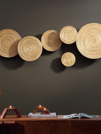 Japanese Round Wooden Wall Hanging Stickers For Living Room Bedroom Home Decor Wood Crafts 3D Hanging Decorations Different size